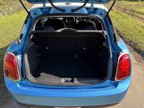 Cooper 1.5 5dr Hatchback Automatic Petrol