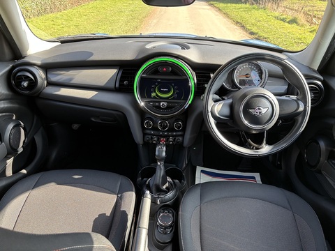 Cooper 1.5 5dr Hatchback Automatic Petrol