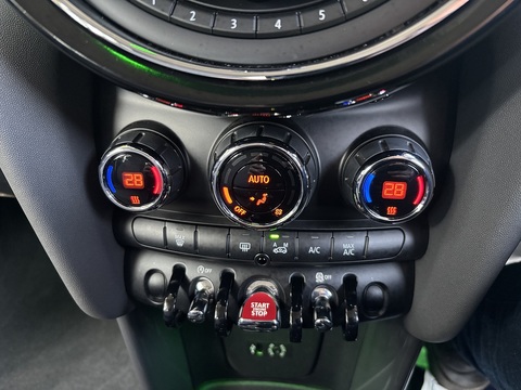 Cooper 1.5 5dr Hatchback Automatic Petrol