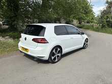 Volkswagen Golf TSI BlueMotion Tech GTI Performance