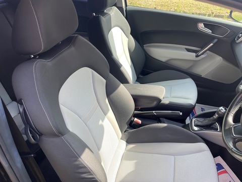 1.4 Tfsi 3dr Hatchback Automic Petrol