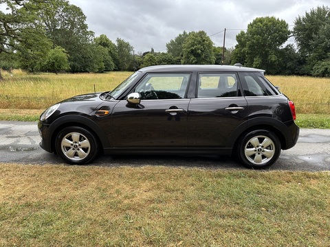 One 1.2 5dr Hatchback Automatic Petrol