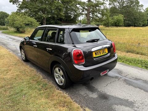 One 1.2 5dr Hatchback Automatic Petrol