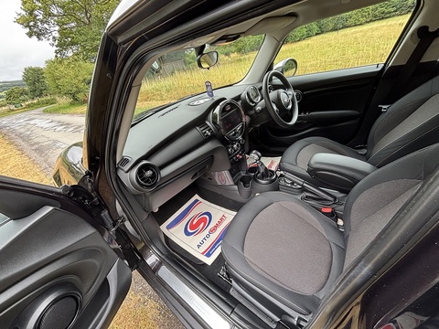 One 1.2 5dr Hatchback Automatic Petrol