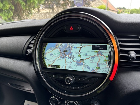 One 1.2 5dr Hatchback Automatic Petrol