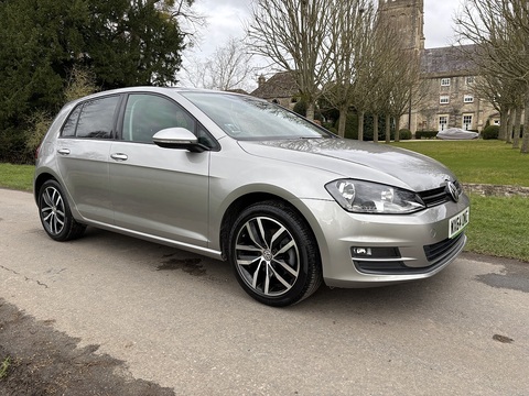 Se Tsi Bluemotion Technology Dsg 1.4 5dr Hatchback Semi Auto Petrol