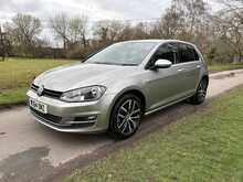Volkswagen Golf Se Tsi Bluemotion Technology Dsg 