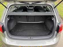 Volkswagen Golf Se Tsi Bluemotion Technology Dsg 