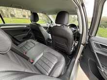 Volkswagen Golf Se Tsi Bluemotion Technology Dsg 