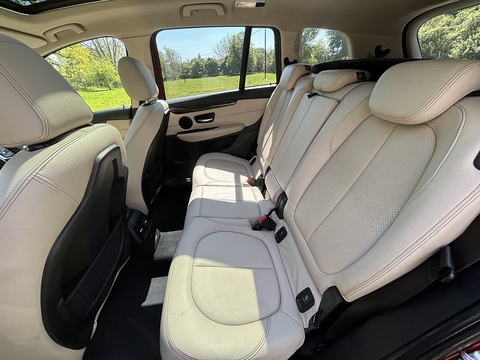 220I Luxury Gran Tourer 2.0 5dr Estate Automatic Petrol