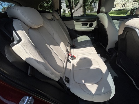 220I Luxury Gran Tourer 2.0 5dr Estate Automatic Petrol