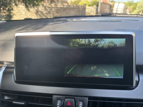 220I Luxury Gran Tourer 2.0 5dr Estate Automatic Petrol