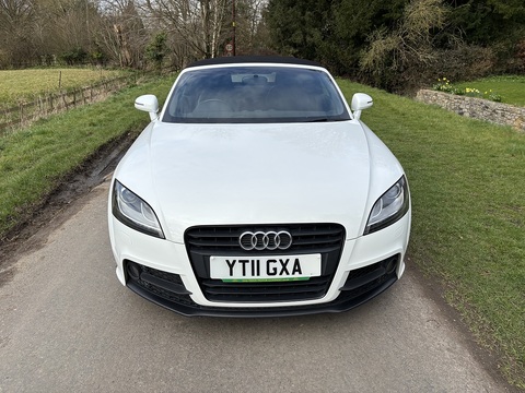 2.0 TFSI Black Edition Roadster 2dr Petrol Manual Euro 5 (s/s) (211 ps)