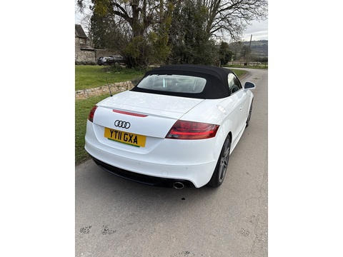 2.0 TFSI Black Edition Roadster 2dr Petrol Manual Euro 5 (s/s) (211 ps)