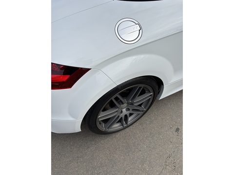 2.0 TFSI Black Edition Roadster 2dr Petrol Manual Euro 5 (s/s) (211 ps)