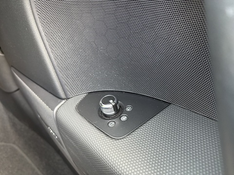 2.0 TFSI Black Edition Roadster 2dr Petrol Manual Euro 5 (s/s) (211 ps)