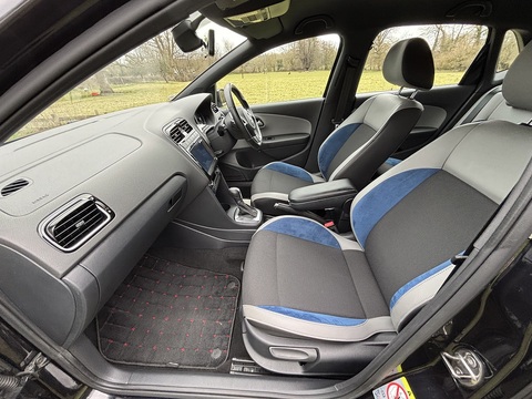 Bluegt Dsg 1.4 5dr Hatchback Semi Auto Petrol