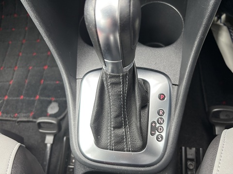 Bluegt Dsg 1.4 5dr Hatchback Semi Auto Petrol