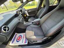 Mercedes-Benz A-Class A180 Blueefficiency Sport