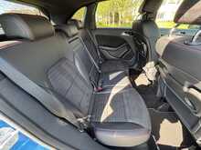 Mercedes-Benz B-Class B180 Blueefficiency Sport 