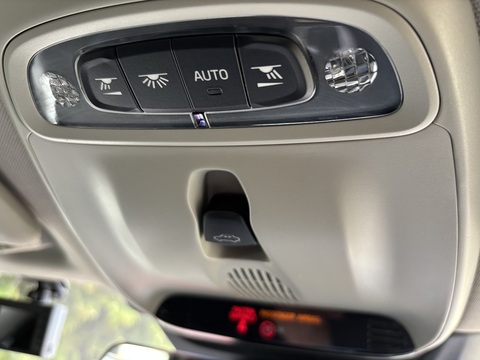 T4 Se 1.6 5dr Hatchback Automatic Petrol