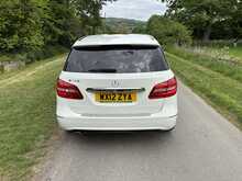 Mercedes-Benz B-Class B180 Blueefficiency Sport 