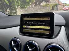 Mercedes-Benz B-Class B180 Blueefficiency Sport 