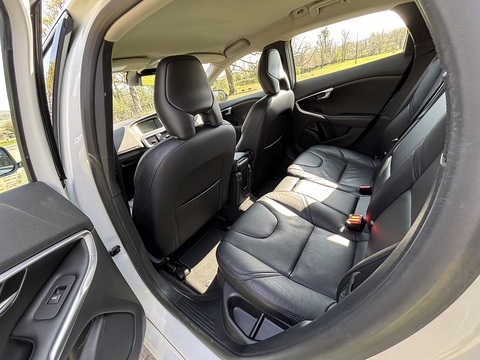 T4 Se 1.6 5dr Hatchback Automatic Petrol