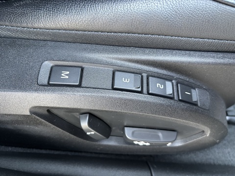 T4 Se 1.6 5dr Hatchback Automatic Petrol