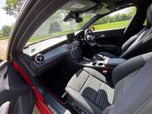 Mercedes-Benz Cla Cla 180 Amg Sport