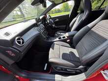 Mercedes-Benz Cla Cla 180 Amg Sport