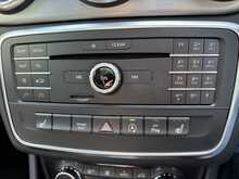 Mercedes-Benz Cla Cla 180 Amg Sport