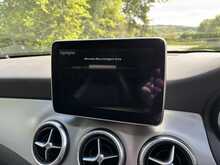 Mercedes-Benz Cla Cla 180 Amg Sport