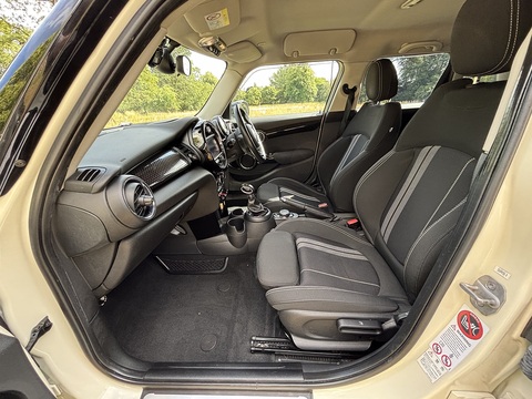 Cooper S 2.0 5dr Hatchback Automatic Petrol