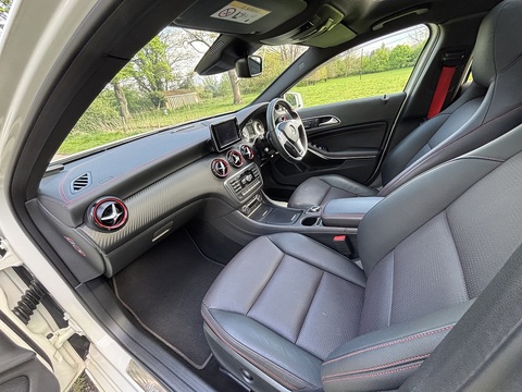A250 Blueefficiency Amg Sport 2.0 5dr Hatchback Automatic Petrol