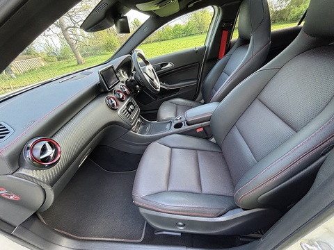 A250 Blueefficiency Amg Sport 2.0 5dr Hatchback Automatic Petrol