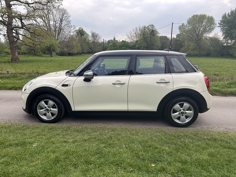 Cooper 1.5 5dr Hatchback Automatic Petrol