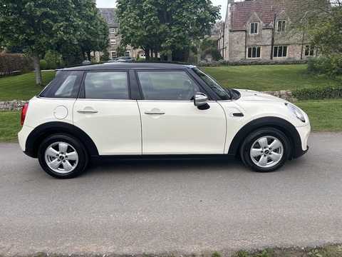 Cooper 1.5 5dr Hatchback Automatic Petrol