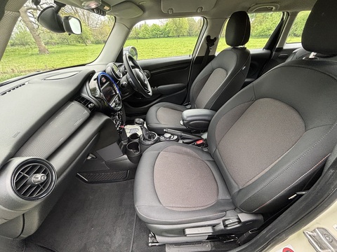 Cooper 1.5 5dr Hatchback Automatic Petrol