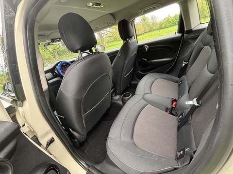 Cooper 1.5 5dr Hatchback Automatic Petrol