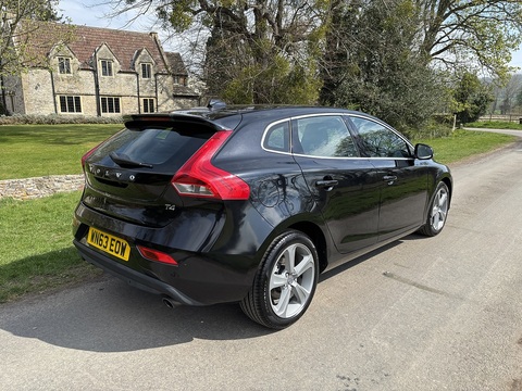 T4 Se 1.6 5dr Hatchback Automatic Petrol