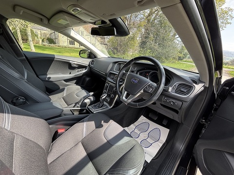 T4 Se 1.6 5dr Hatchback Automatic Petrol