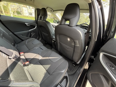 T4 Se 1.6 5dr Hatchback Automatic Petrol