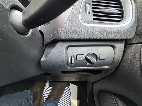 T4 Se 1.6 5dr Hatchback Automatic Petrol