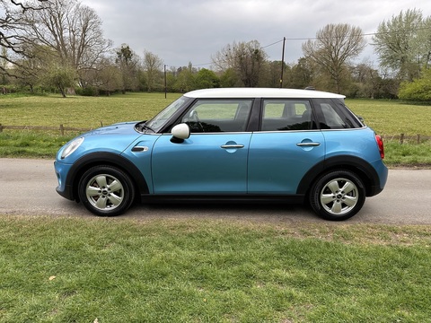Cooper 1.5 5dr Hatchback Automatic Petrol