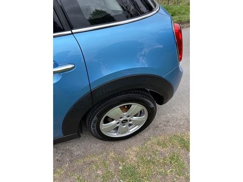 Cooper 1.5 5dr Hatchback Automatic Petrol