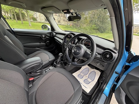 Cooper 1.5 5dr Hatchback Automatic Petrol