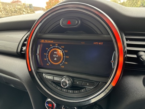 Cooper 1.5 5dr Hatchback Automatic Petrol