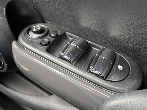 Cooper 1.5 5dr Hatchback Automatic Petrol