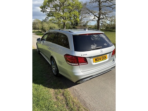 E250 Amg Line Estate 2.0 Automatic Petrol